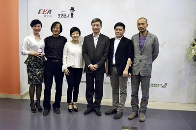 知名專家在“壹卡會2012深圳年度生活達人”頒獎禮現(xiàn)場，從不同的角度詮釋發(fā)現(xiàn)生活之美。