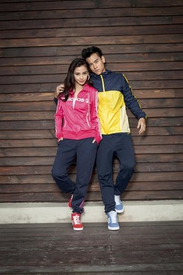 adidas Neo label 彭于晏與Angelababy在秋冬品牌大片中穿上以經(jīng)典絨面革為設(shè)計(jì)主軸的藍(lán)紅BB NEO高幫鞋，呈現(xiàn)亮眼的運(yùn)動(dòng)休閑風(fēng)格傾情演繹NEO秋冬新品服裝造型